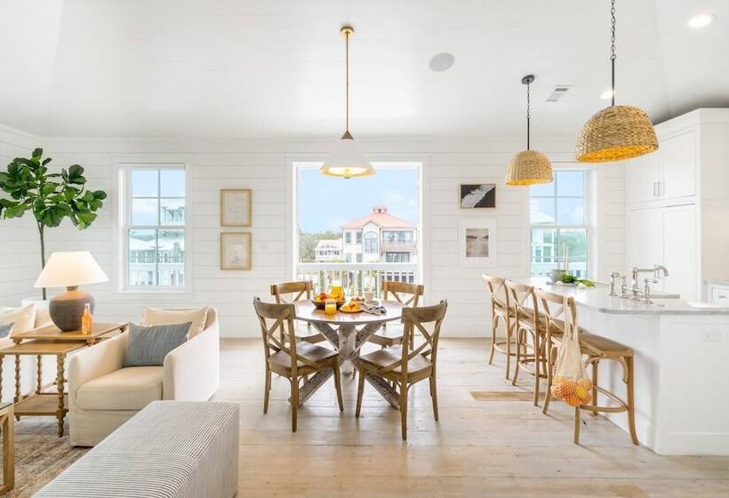 Marlin By Avantstay Beachfront Mansion W/ 10 Bdrs & Multiple Living Spaces & Kitchens!