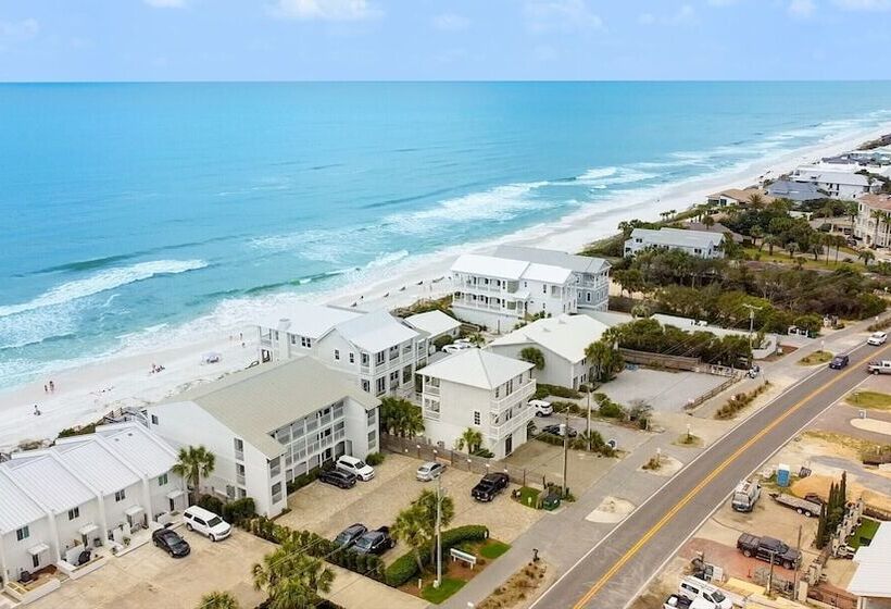 Marlin By Avantstay Beachfront Mansion W/ 10 Bdrs & Multiple Living Spaces & Kitchens!