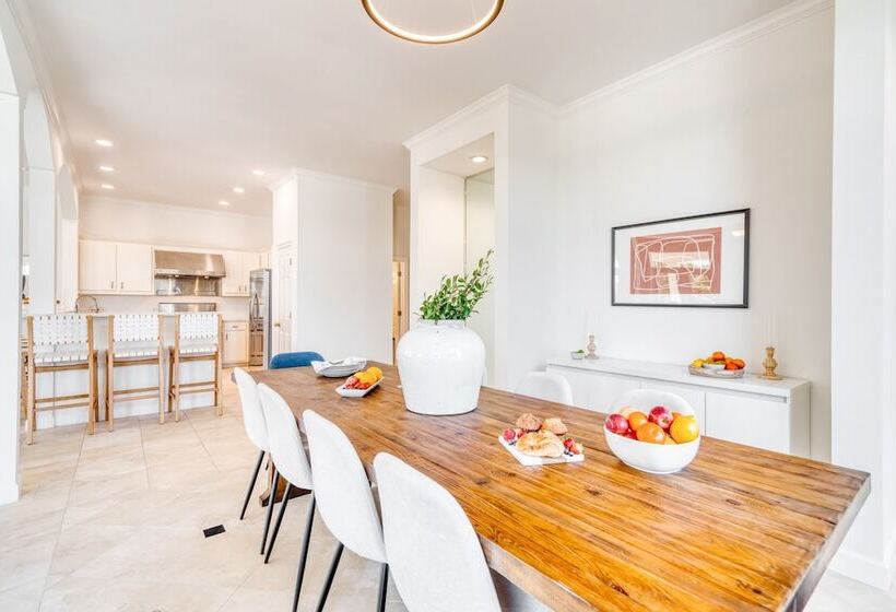 Miramar Manor By Avantstay Walk To The Beach!