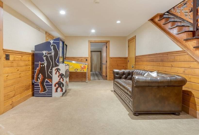 Moose Lodge By Avantstay Luxe Berkshires Escape