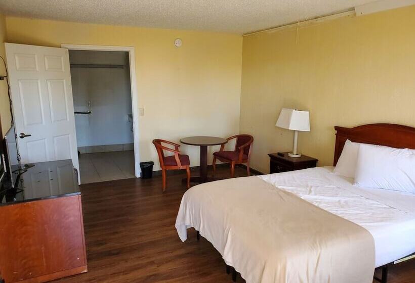 فندق على الطريق Oyo Hotel Vienna I 75