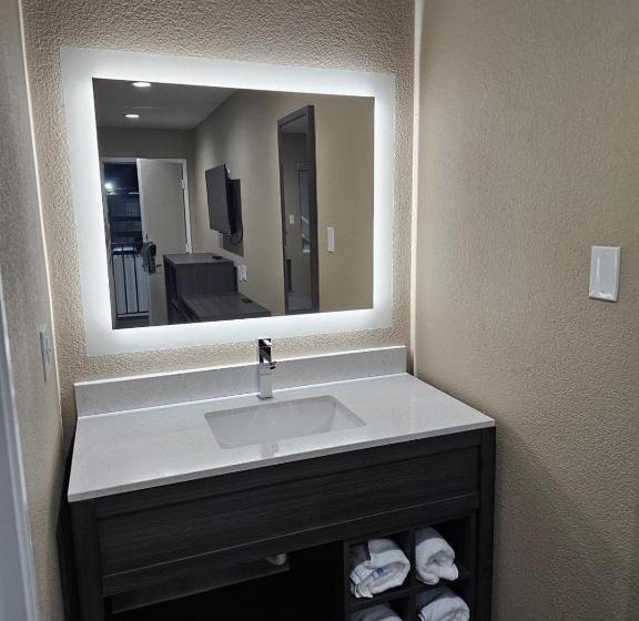 فندق على الطريق Super 8 By Wyndham Big Spring