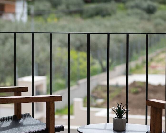 Olivera Suites Sarti