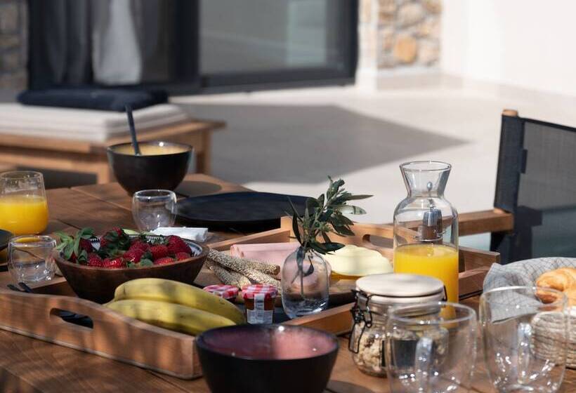 Olivera Suites Sarti