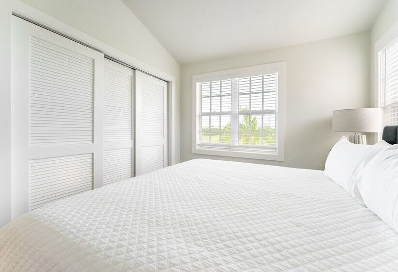 Paradise Point By Avantstay Golf Course Living