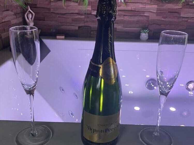 펜션 Hors Du Temps