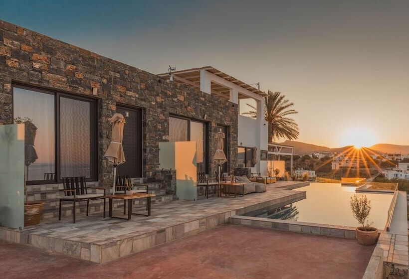 Plakakia Luxury Apartments