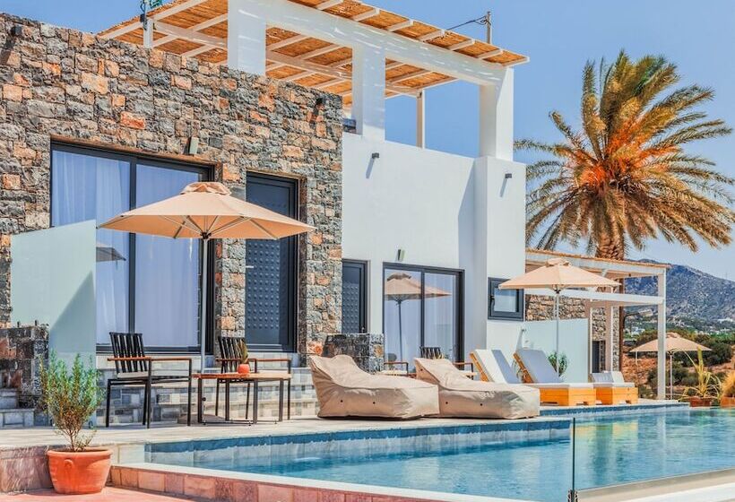 Plakakia Luxury Apartments