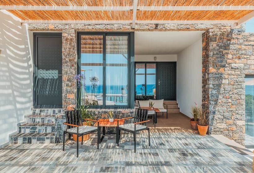 Plakakia Luxury Apartments