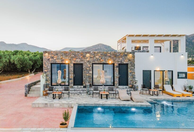 Plakakia Luxury Apartments