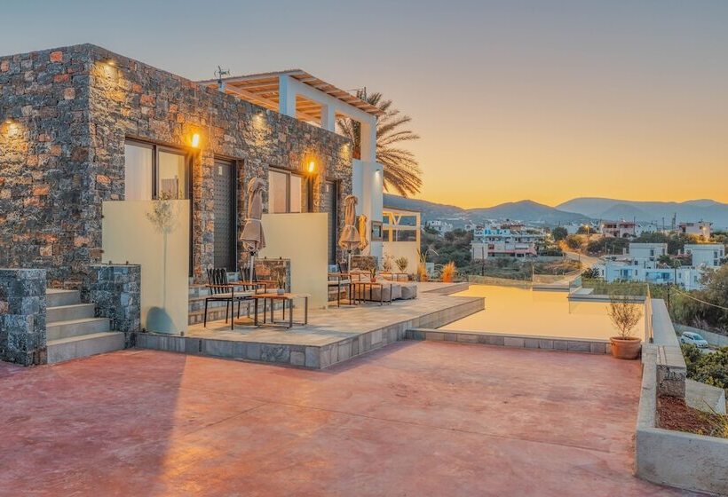 Plakakia Luxury Apartments