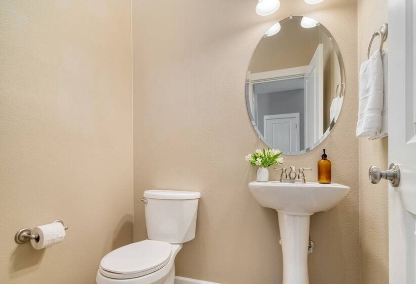 Ponderosa Pines By Avantstay Gorgeous Deck, 10 Mins From Central Bend Family Friendly