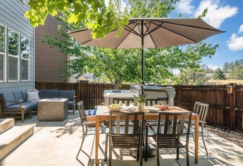 Ponderosa Pines By Avantstay Gorgeous Deck, 10 Mins From Central Bend Family Friendly