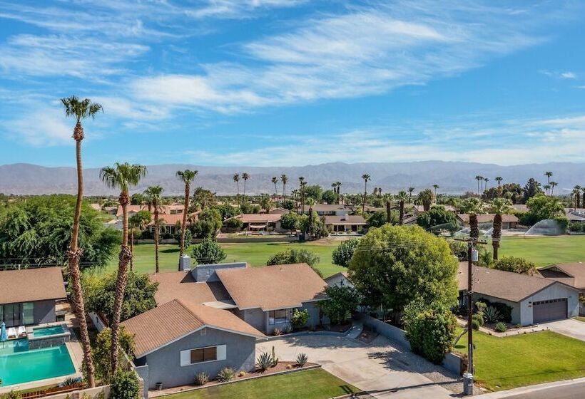 Quinta Blue By Avantstay Pool & Puttin Green, On The Golf Course!