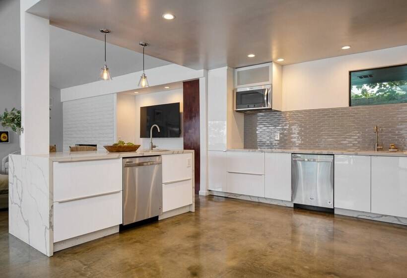 Quinta Green By Avantstay Modern Home W/ Pool, Spa & Golf Course!