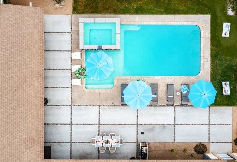 Quinta Green By Avantstay Modern Home W/ Pool, Spa & Golf Course!