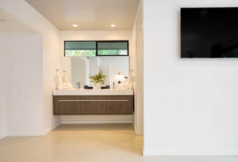 Quinta Green By Avantstay Modern Home W/ Pool, Spa & Golf Course!