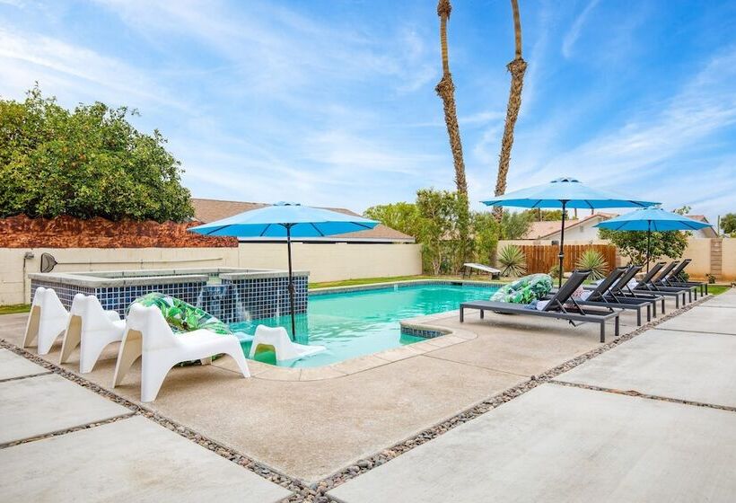 Quinta Green By Avantstay Modern Home W/ Pool, Spa & Golf Course!