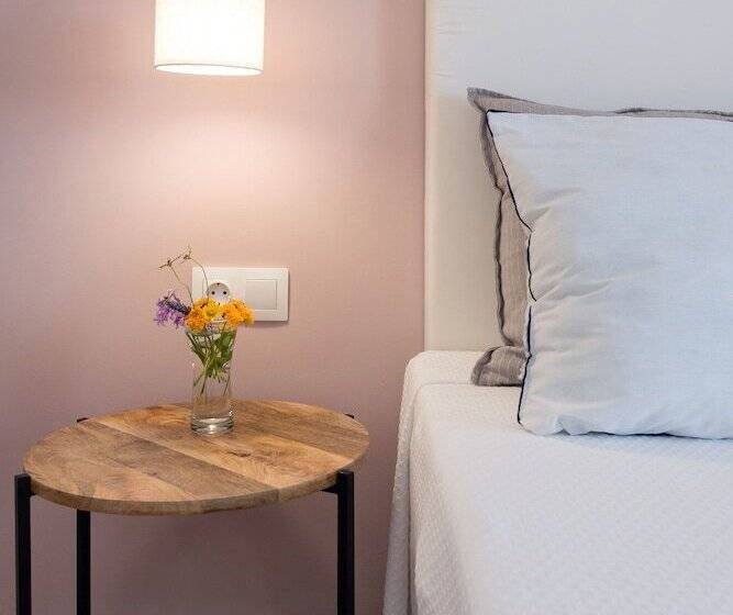 Reana Elegant Apartments By Konnect, Barbati