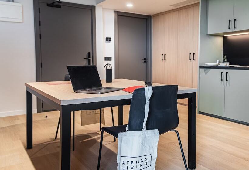 إقامة Atenea Living