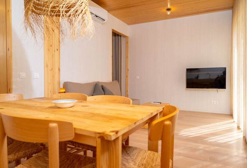 渡假胜地 Alfacs Village