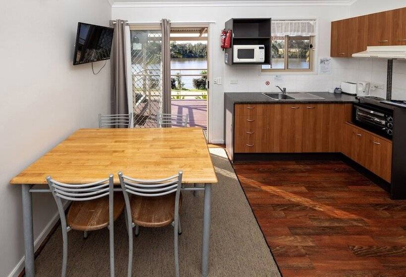 منتجع Big4 Big River Holiday Park