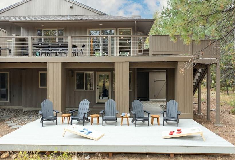 Sage Blush By Avantstay Upgraded 4 Bdr/chefs Kitchen/ A/c/hot Tub!