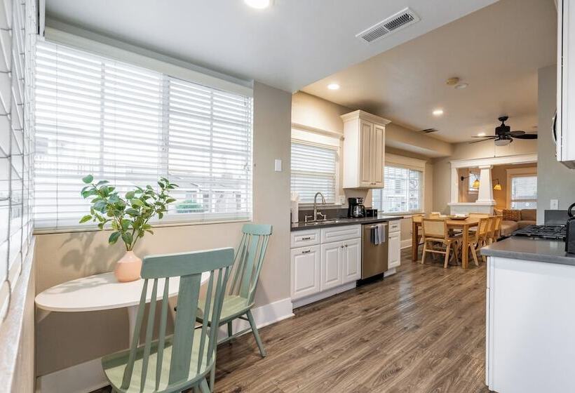 Sea Sight By Avantstay Walk To Newport Beach