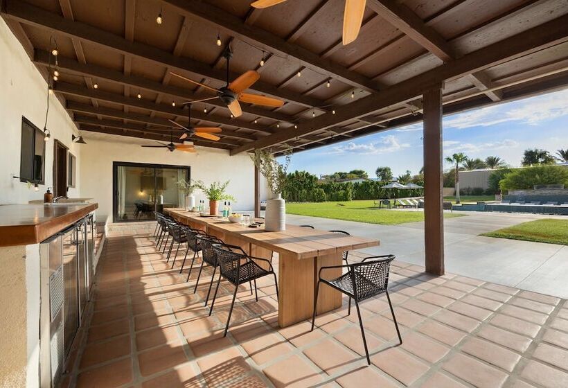 Starlight Estate By Avantstay 20 People! Architectual Mansion W/ Pool, Tennis Court, Game Room