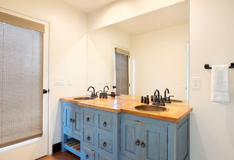 Starlight Estate By Avantstay 20 People! Architectual Mansion W/ Pool, Tennis Court, Game Room