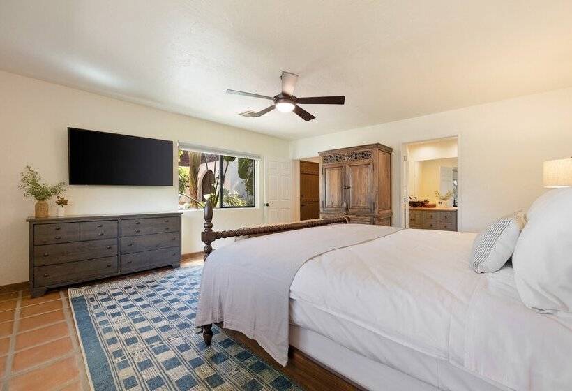 Starlight Estate By Avantstay 20 People! Architectual Mansion W/ Pool, Tennis Court, Game Room