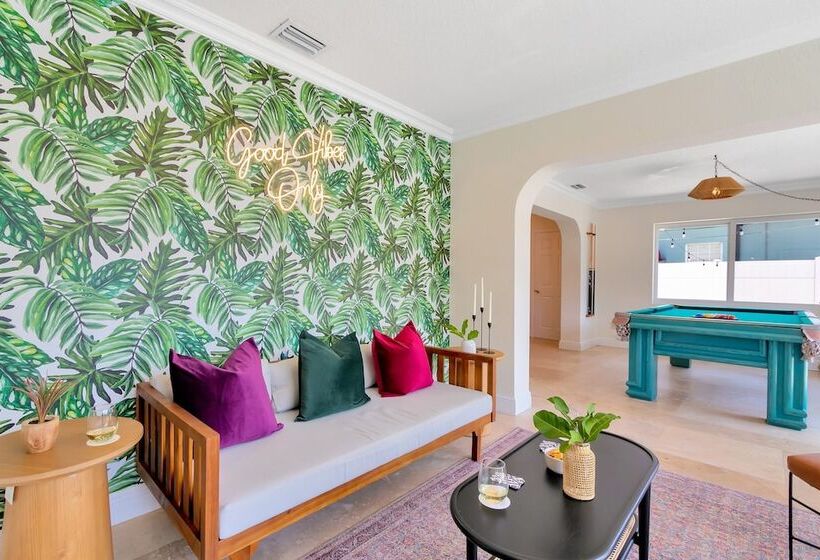 Summerfin By Avantstay Sunny Retreat Minutes From The Shore!