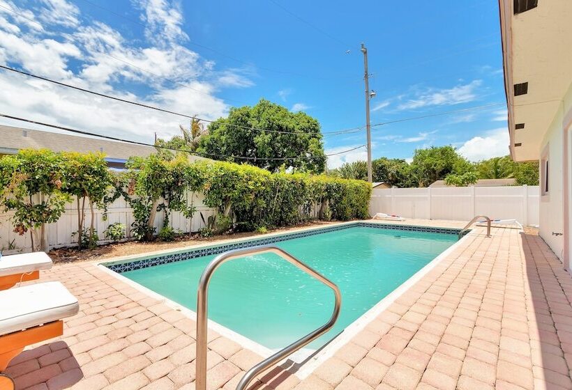 Summerfin By Avantstay Sunny Retreat Minutes From The Shore!