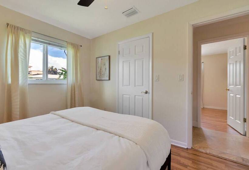 Summerfin By Avantstay Sunny Retreat Minutes From The Shore!