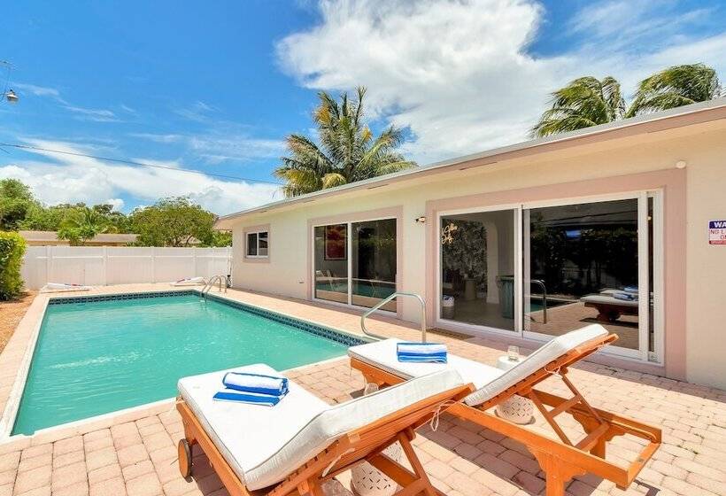 Summerfin By Avantstay Sunny Retreat Minutes From The Shore!