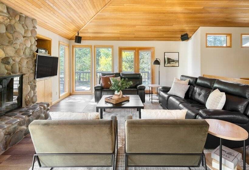 Tanner By Avantstay Modern Cascades Escape