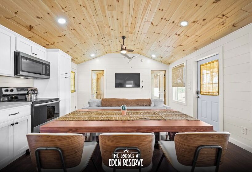 The Lodges At Eden Reserve