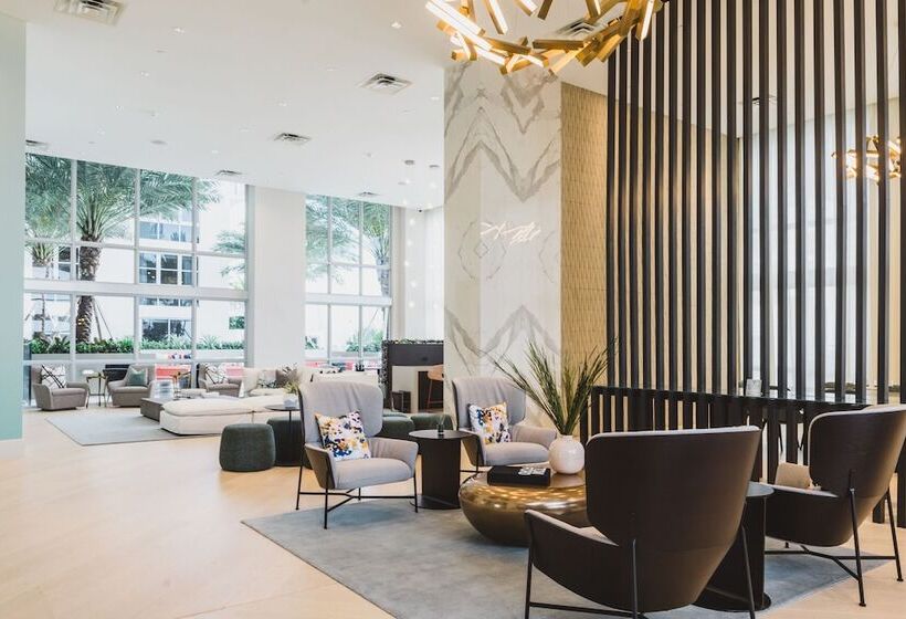 Tucker At Palmer Dadeland Miami