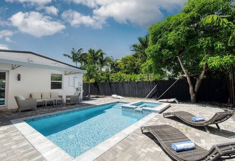 Turtle Nest By Avantstay Near Downtown & Beaches   Chic Fl Escape