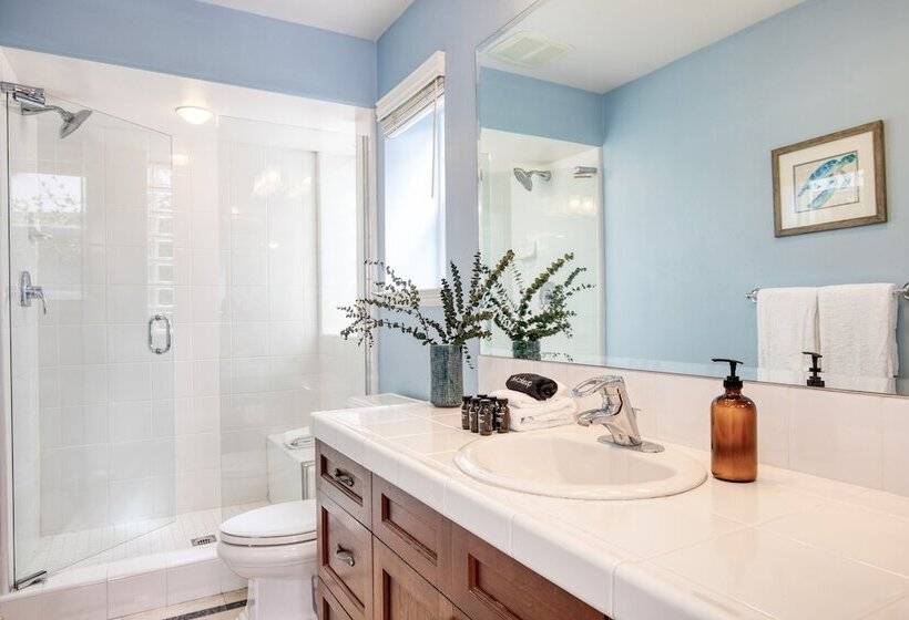 Wavebreak By Avantstay Close To Beaches/surfing