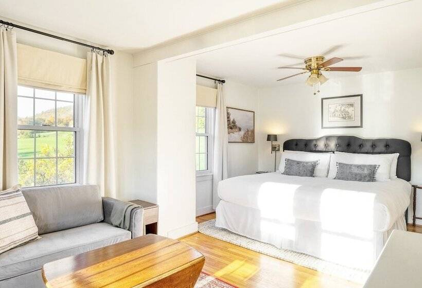 Whitney By Avantstay Private Berkshires Estate