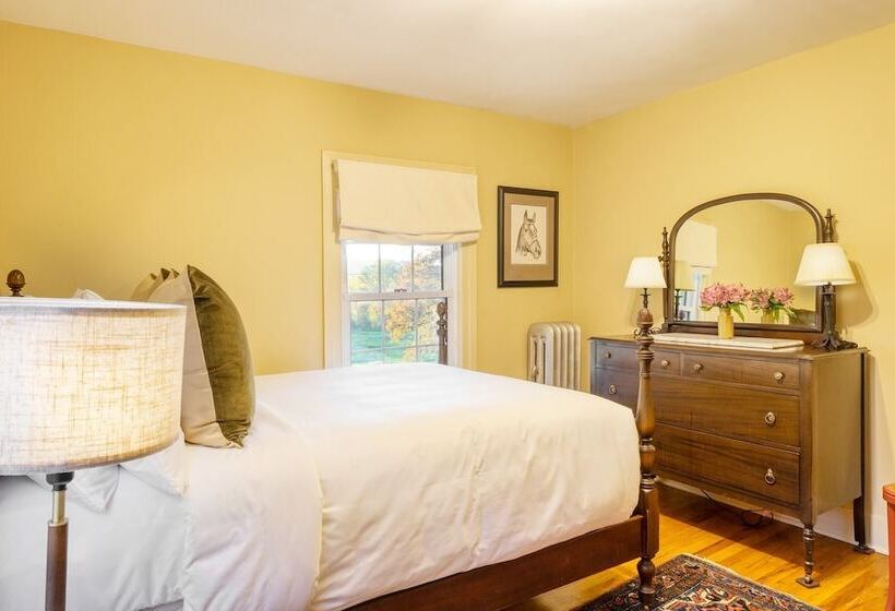 Whitney By Avantstay Private Berkshires Estate