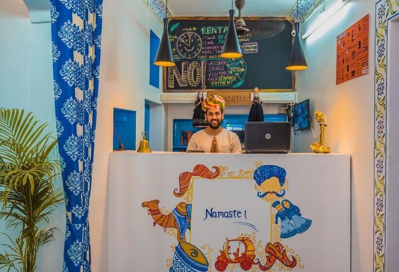 Общежитие Zostel Jodhpur   Clock Tower