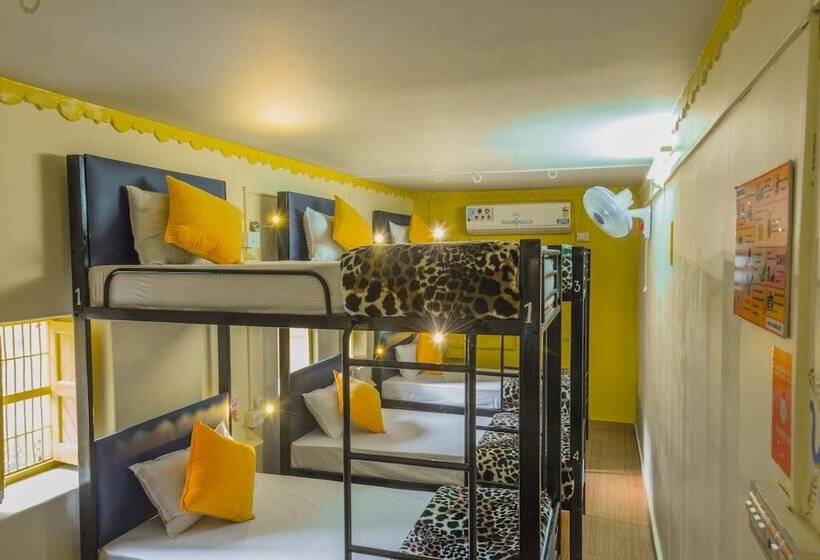 Общежитие Zostel Jodhpur   Clock Tower