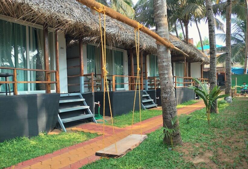 فندق Agonda Beach Chalets