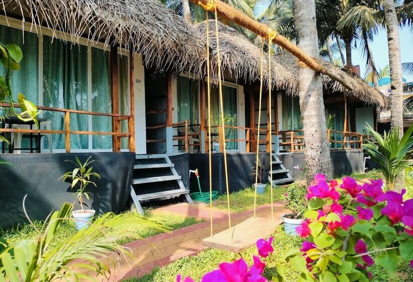 فندق Agonda Beach Chalets