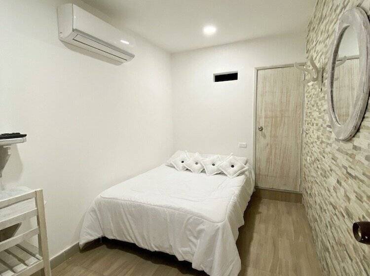 בית מלון כפרי Casa Vera Cartagena