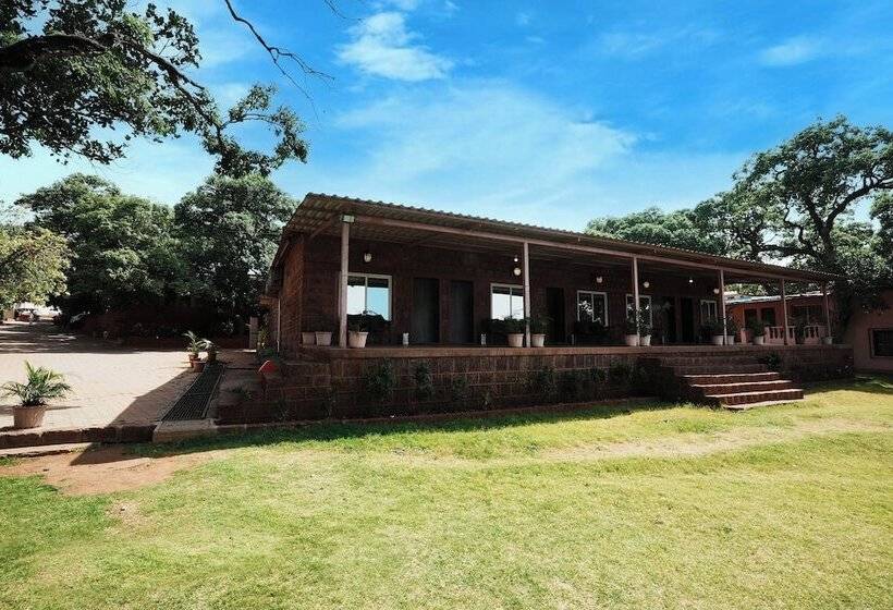 فندق Dwarka Resort