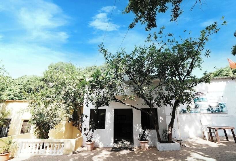 فندق Dwarka Resort