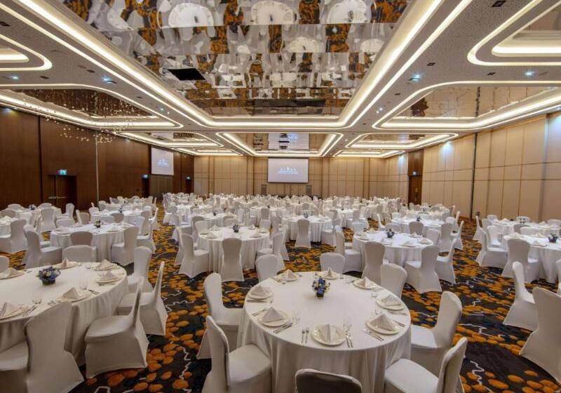 호텔 Rixos Premium Qetaifan Island North